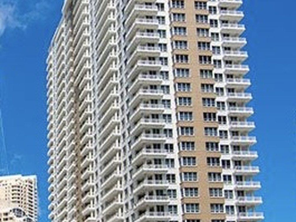 Courts Brickell Key